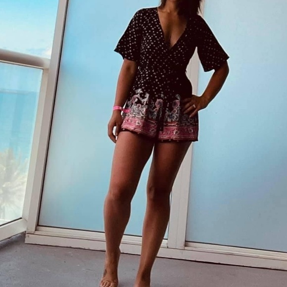 Romper - Picture 2 of 5